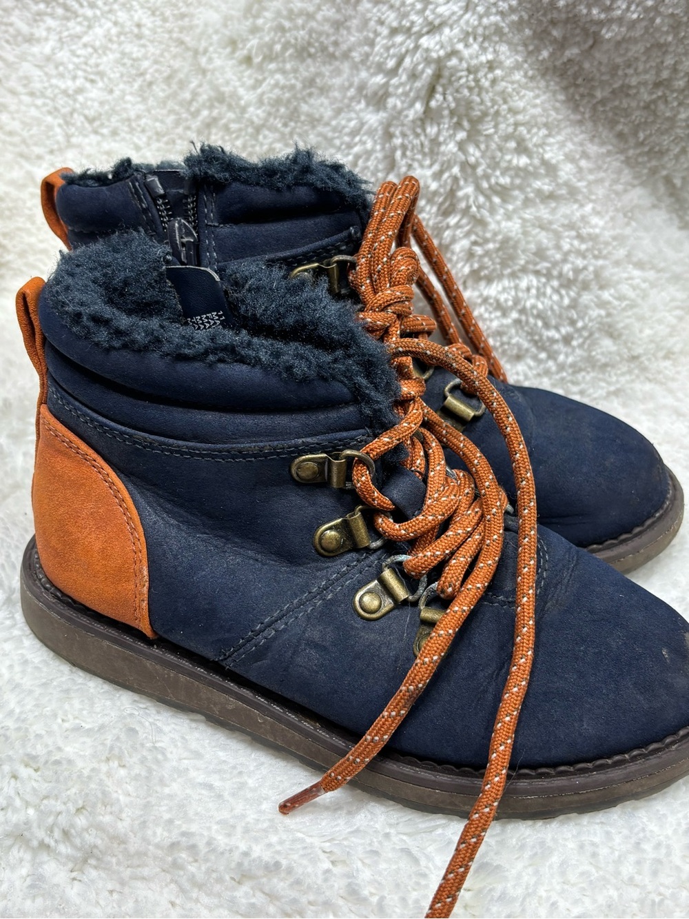 Cat & Jack Navy and Orange Faux-Fur Lace-Up Kids Boots Size 11